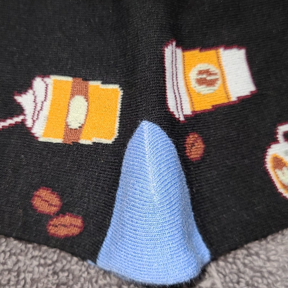 Coffee and donuts! Lot of 2 pairs of men's socks - Picture 9 of 16